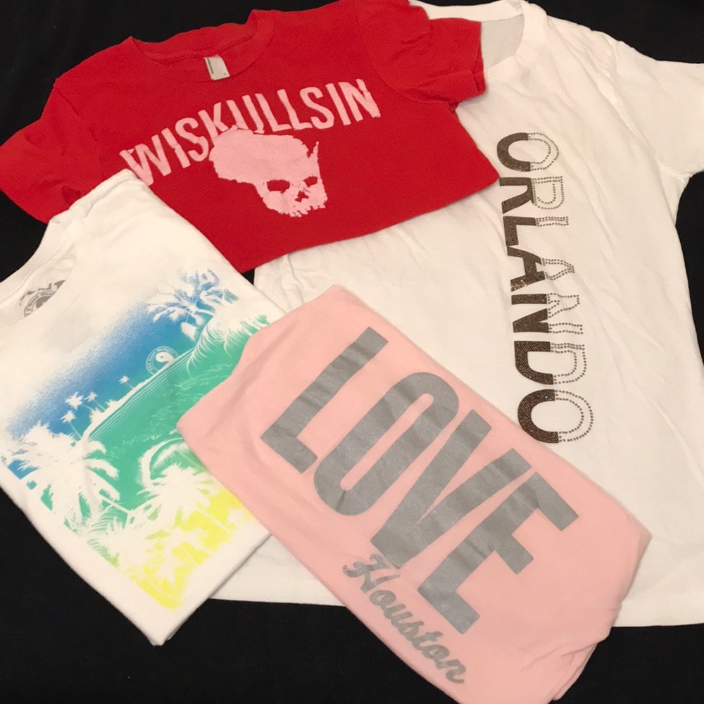 Lot of 4 State souvenir T-shirts 1M-M/ 1S, 2M-F